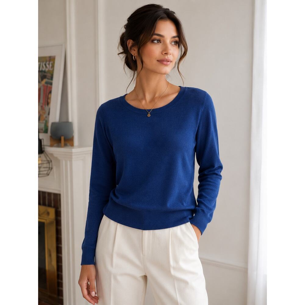 Banana Republic Forever Sweater XS Blue Merino Blend Crew Neck Lightweight Knit - Picture 2 of 10